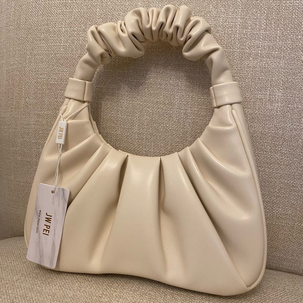NWT JW PEI Gabbi Ruched Hobo Bag Beige